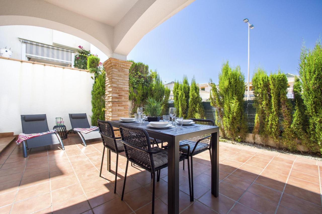 Azul Beach By La Mata Beach Торевиеха Екстериор снимка